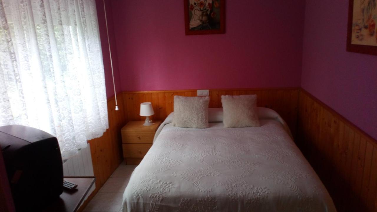 Hostal El Venero Sotillo de la Adrada Zewnętrze zdjęcie